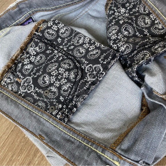 Patagonia Women’s Denim Shorties Size 28 Light Grey Wash - Picture 8 of 14